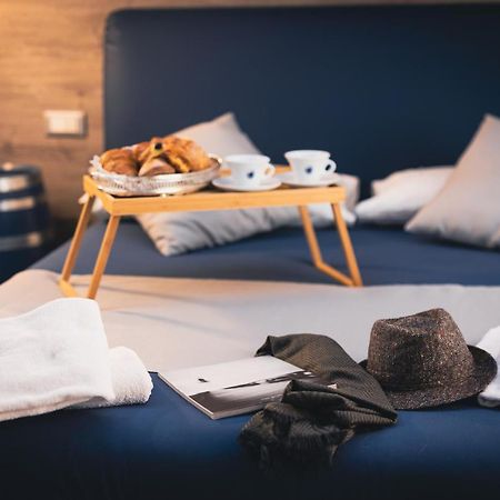 Napoliviva Bed and Breakfast Εξωτερικό φωτογραφία
