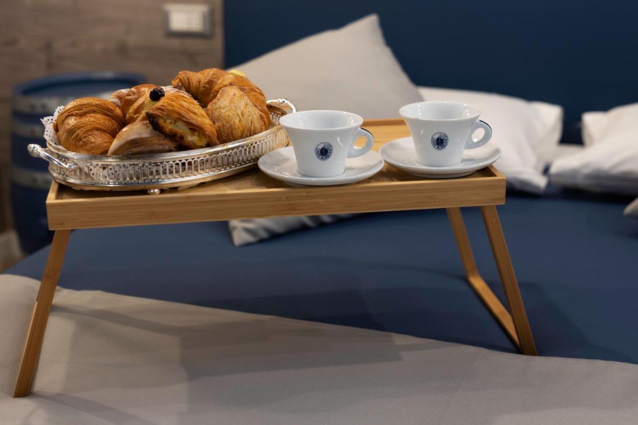 Napoliviva Bed and Breakfast Εξωτερικό φωτογραφία